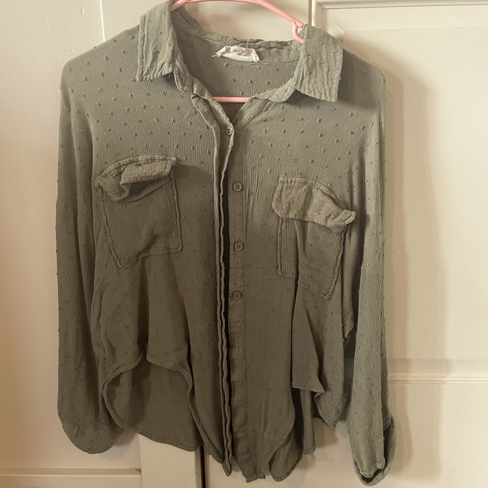 Crop top tie in front green shirt. Size medium